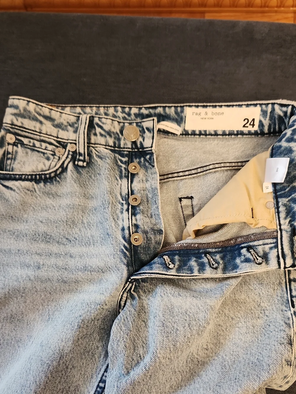 rag & bone Alex High-Rise Ankle Straight Light Wash Button-fly Jeans Size 24